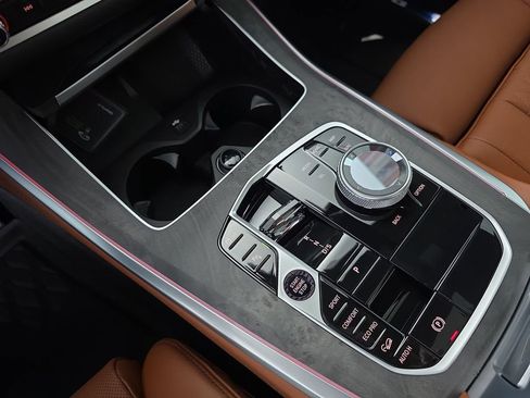 New 2026 BMW X5 xDrive40i w/ Executive Package AWD/4WD image 25