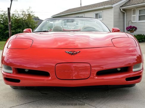 Used 2002 Chevrolet Corvette Convertible w/ Preferred Equipment Group2 RWD image 13