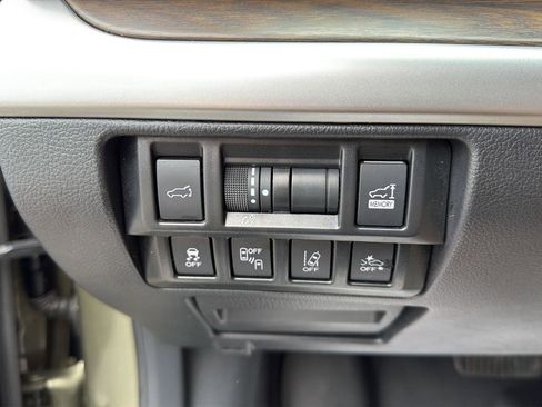 Used 2019 Subaru Outback 2.5i Touring image 13