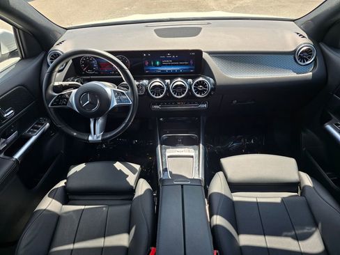 Used 2025 Mercedes-Benz GLA 250 image 31