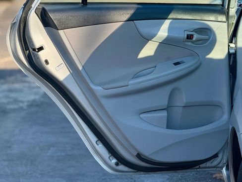 Used 2013 Toyota Corolla LE Special Edition image 8