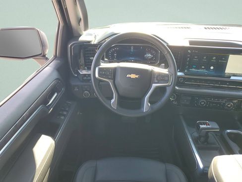 Used 2025 Chevrolet Silverado 1500 LTZ w/ LTZ Premium Package AWD/4WD image 12