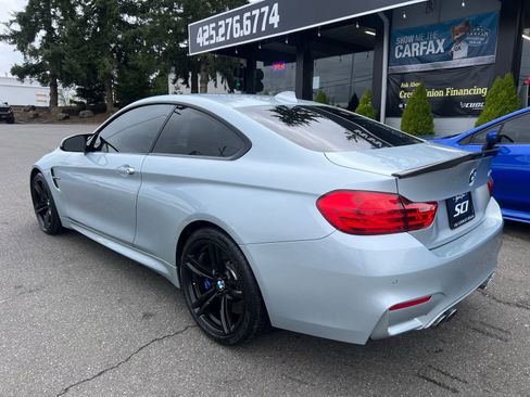 Used 2015 BMW M4 Coupe image 3