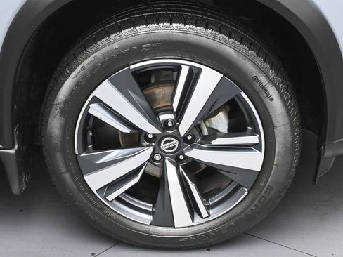 Used 2021 Nissan Rogue Platinum FWD image 34