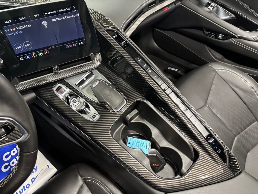 Used 2022 Chevrolet Corvette Stingray Coupe w/ Z51 Performance Package RWD image 44
