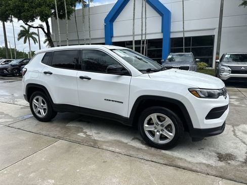 Used 2023 Jeep Compass Sport AWD/4WD image 20
