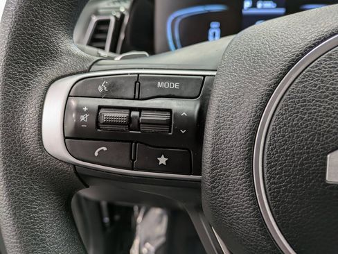 Certified 2024 Kia Sportage LX image 16