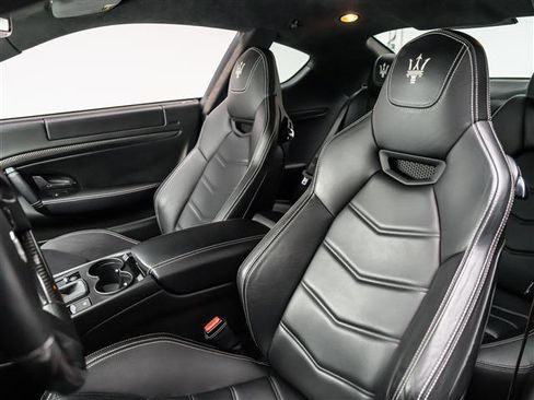 Used 2014 Maserati GranTurismo MC RWD image 12