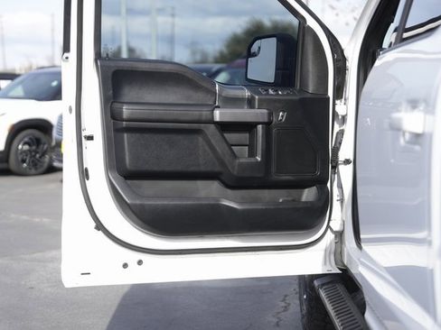 Used 2019 Ford F150 XLT w/ Equipment Group 302A Luxury image 29