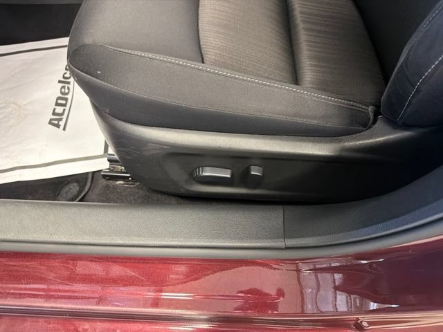 Used 2024 Nissan Altima 2.5 SV FWD image 11