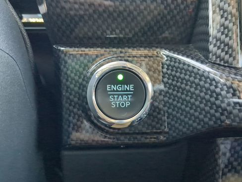 Used 2021 Ford F150 Lariat w/ Equipment Group 502A High image 27