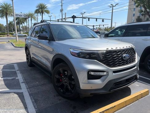 Used 2020 Ford Explorer ST w/ ST Street Pack AWD/4WD image 3