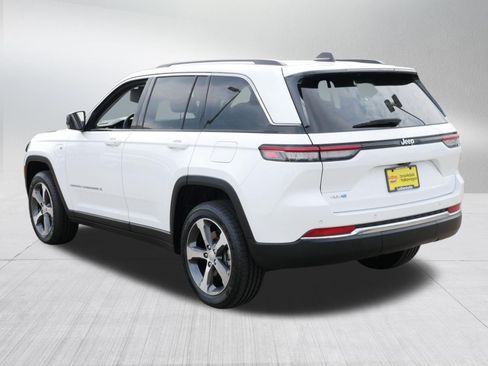 Used 2022 Jeep Grand Cherokee Limited 4xe AWD/4WD image 5