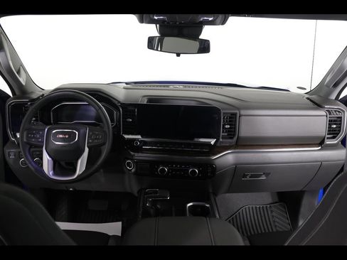 Used 2023 GMC Sierra 1500 Elevation w/ X31 Off-Road Package image 18