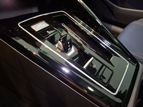 New 2026 Volkswagen Golf image 11