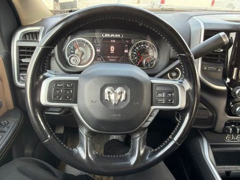 Used 2022 RAM 2500 Big Horn w/ Level C Equiment Group AWD/4WD image 16