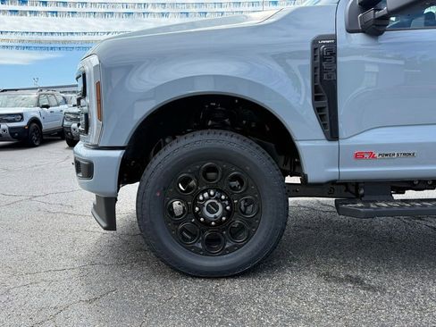 New 2026 Ford F350 4x4 Crew Cab Super Duty image 35
