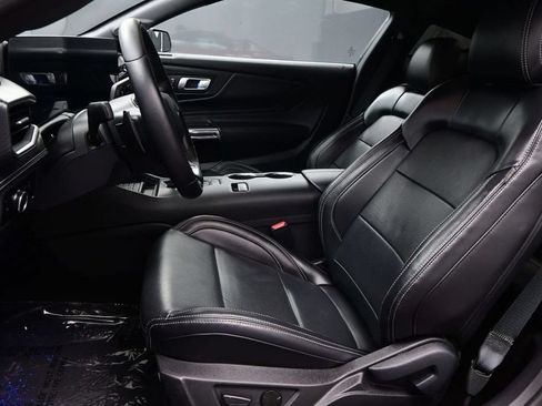 Used 2024 Ford Mustang GT Premium RWD image 9