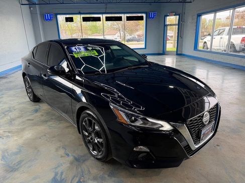 Used 2019 Nissan Altima 2.5 SV AWD/4WD image 8