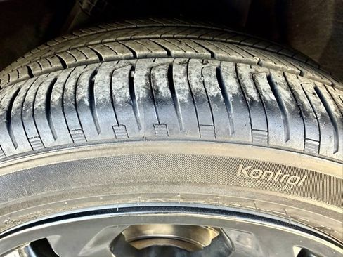 Used 2023 Honda Accord LX image 28