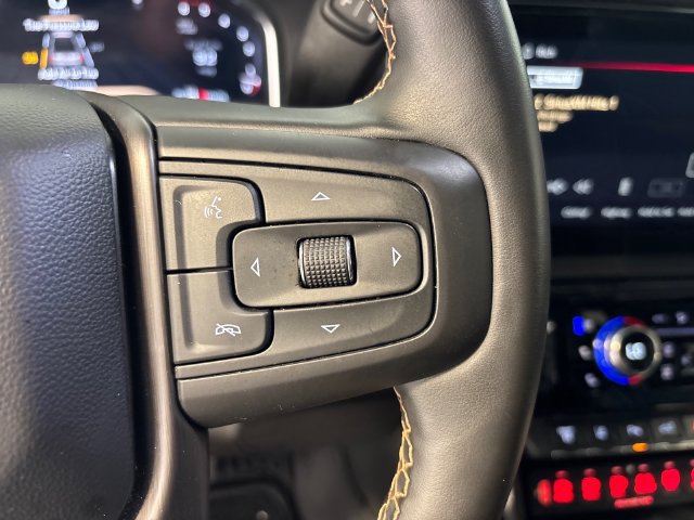 Used 2025 GMC Sierra 2500 AT4 w/ AT4 Premium Plus Package AWD/4WD image 11
