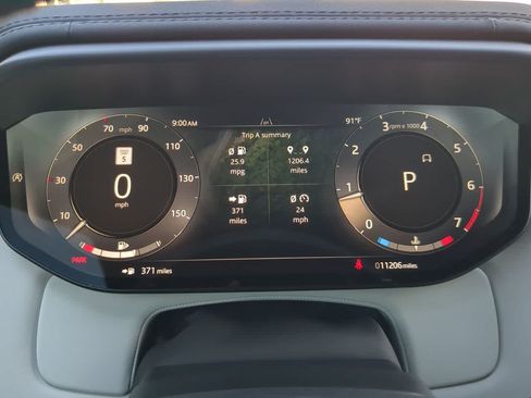 Certified 2025 Land Rover Range Rover Sport AWD/4WD image 35