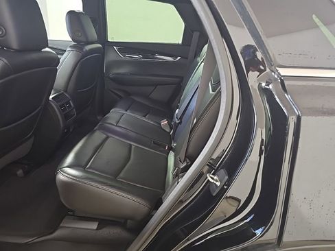 Used 2020 Cadillac XT5 Premium Luxury image 14