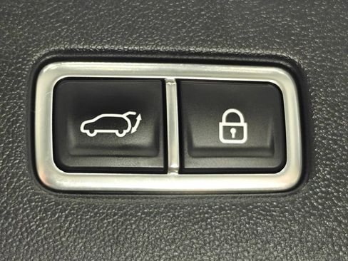 Used 2022 Kia Sorento SX Prestige AWD/4WD image 41