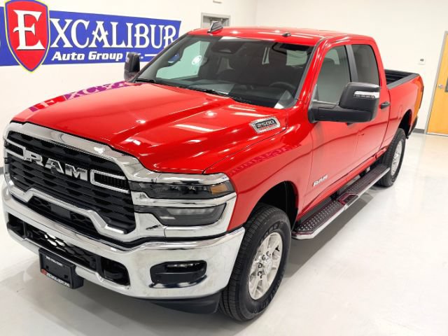 Used 2026 RAM 2500 Big Horn AWD/4WD image 4