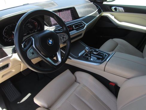 Used 2021 BMW X7 xDrive40i w/ Executive Package AWD/4WD image 17