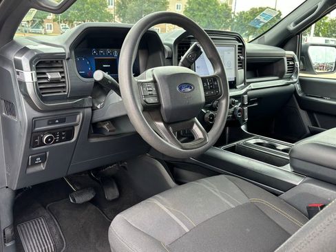 Used 2025 Ford F150 STX w/ Equipment Group 200A RWD image 11