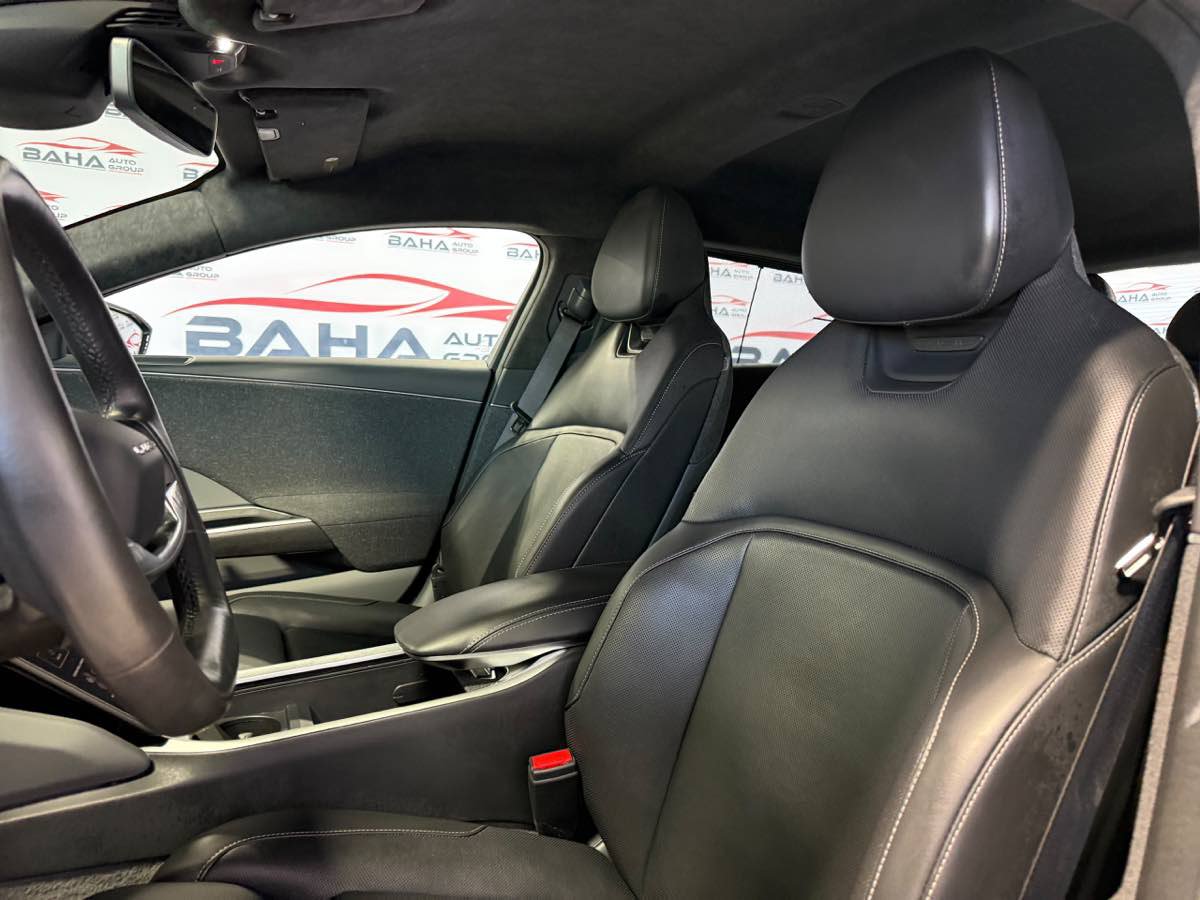 Used 2024 Lucid Air Touring AWD/4WD image 30