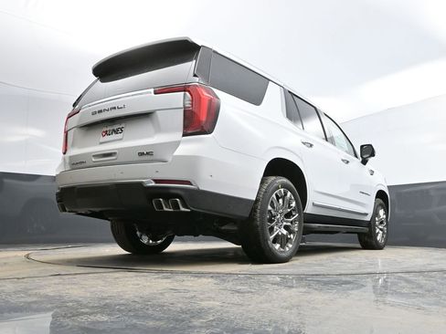 New 2026 GMC Yukon Denali image 39
