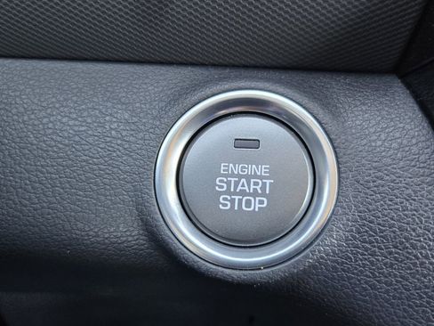 Used 2022 Hyundai Ioniq SE image 24