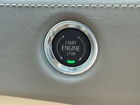 New 2026 Cadillac Escalade Platinum Sport w/ LPO, ONYX Package AWD/4WD image 23