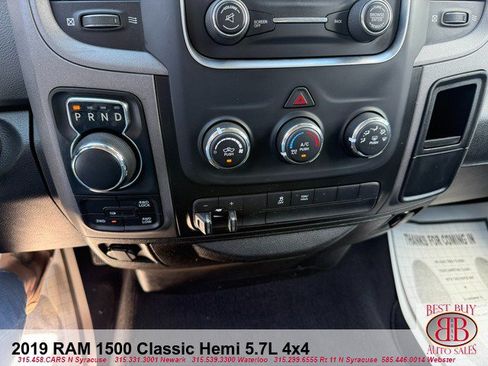 Used 2019 RAM 1500 Express w/ Express Value Package AWD/4WD image 15