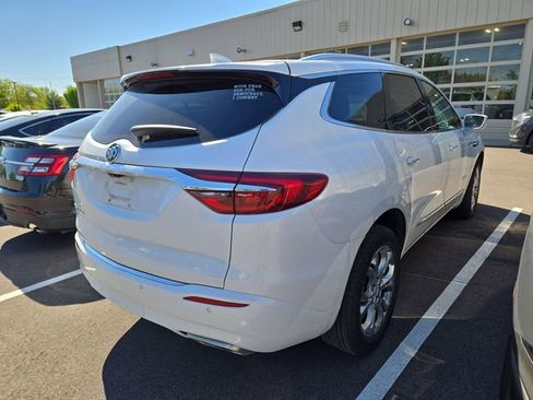 Used 2020 Buick Enclave Avenir w/ Avenir Technology Package AWD/4WD image 4