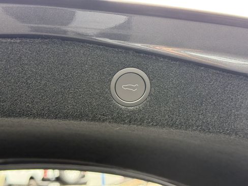 Used 2025 Tesla Model 3 Long Range RWD image 13