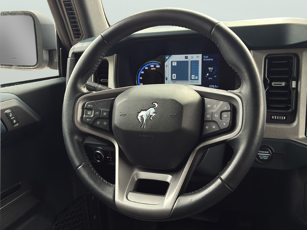 Used 2024 Ford Bronco Outer Banks AWD/4WD image 19