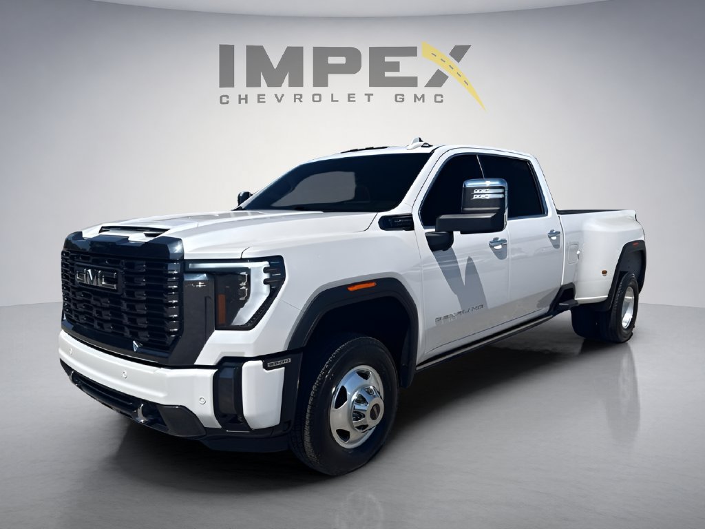 Used 2024 GMC Sierra 3500 Denali Ultimate AWD/4WD image 1