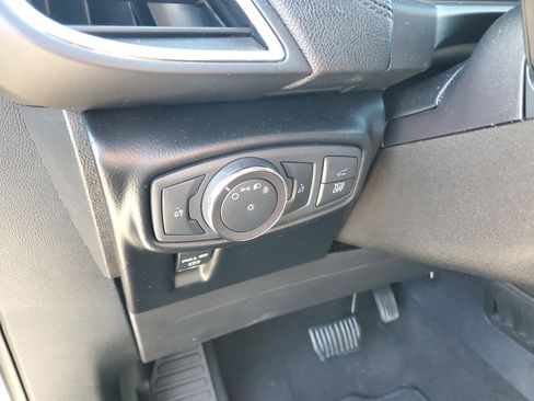 Used 2019 Lincoln Nautilus FWD image 18