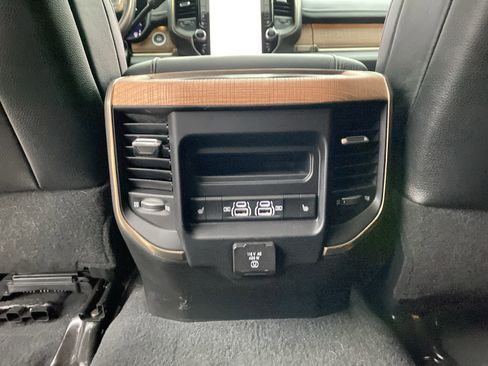 Used 2023 RAM 2500 Limited image 41