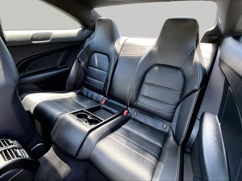 Used 2013 Mercedes-Benz C 250 Coupe image 22