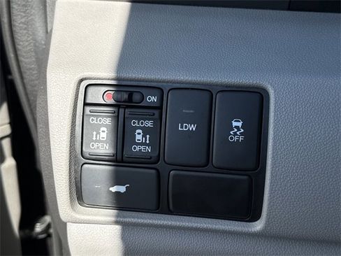 Used 2017 Honda Odyssey EX-L image 28