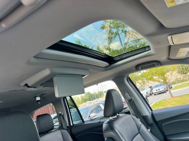 Used 2022 Honda Pilot Touring image 33