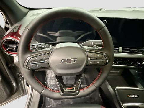 New 2026 Chevrolet Equinox RS image 11