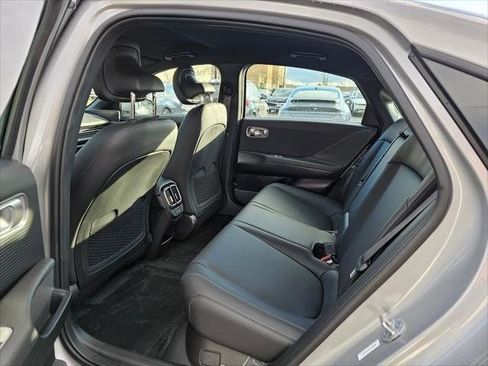 New 2025 Hyundai Ioniq 6 SEL AWD/4WD image 15