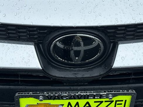 Used 2024 Toyota Corolla LE image 7