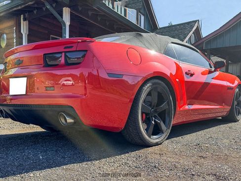 Used 2012 Chevrolet Camaro SS w/ RS Package RWD image 19