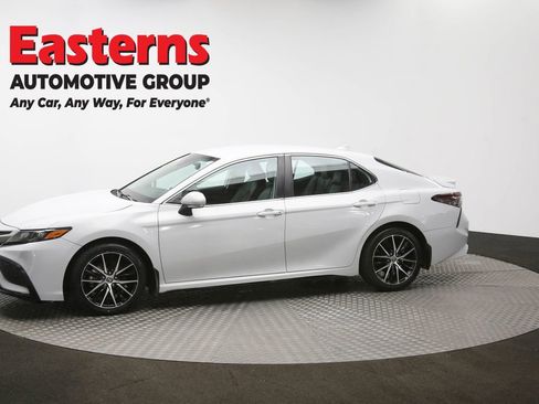 Used 2023 Toyota Camry SE image 57
